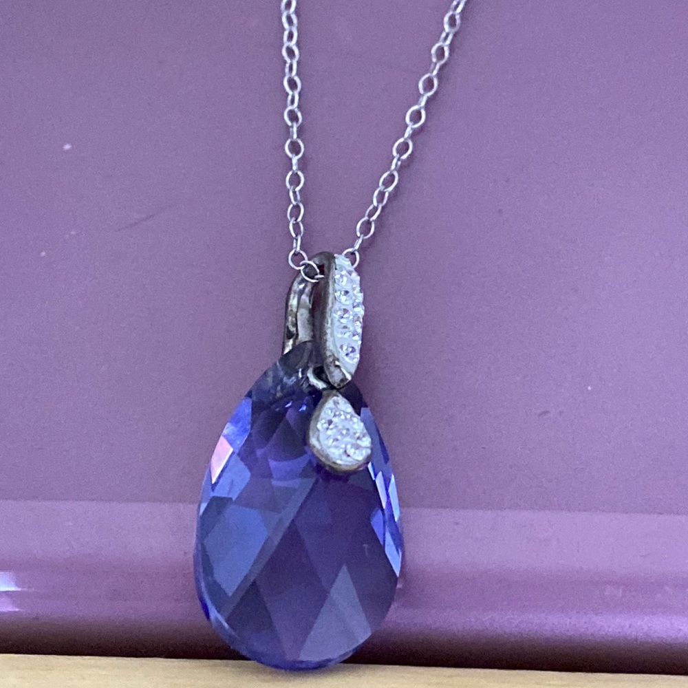 Sterling Silver Amethyst Pear Shaped Solitaire Pendant Necklace 18’ 💜